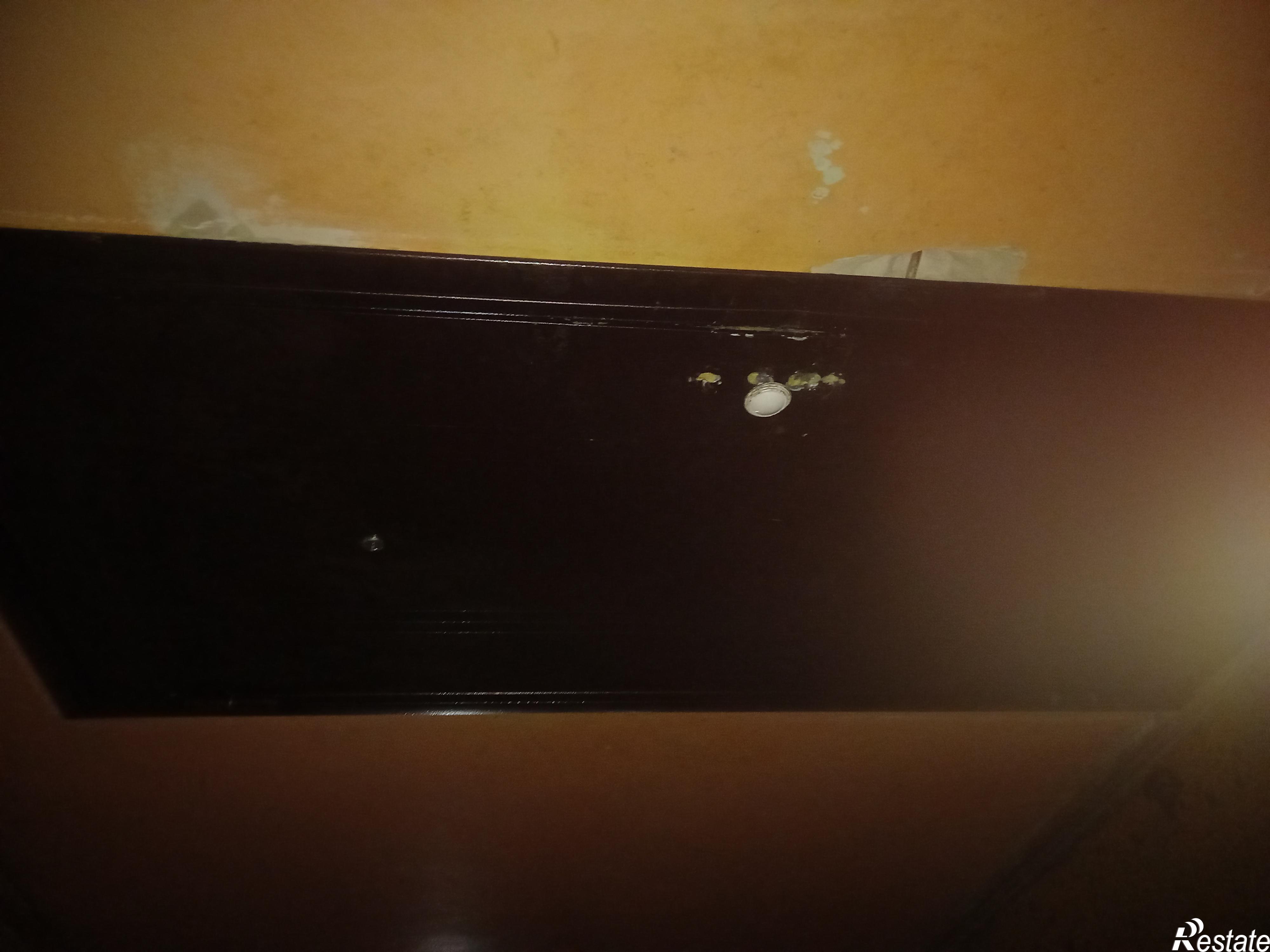 Купить комнату за 890 000 рублей на Новороссийская, 42