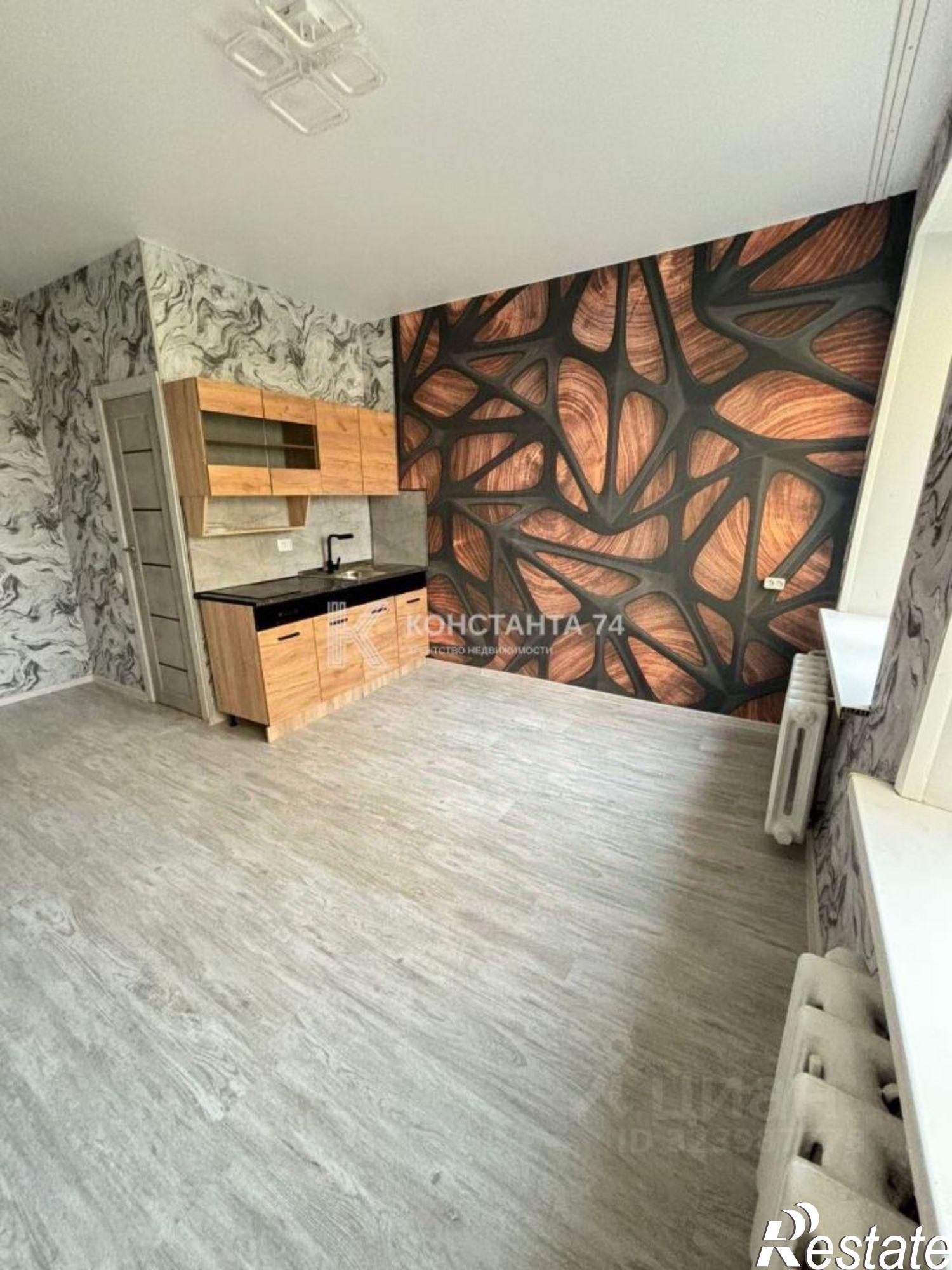 Купить комнату за 1 800 000 рублей на улица 40-летия Октября, 18