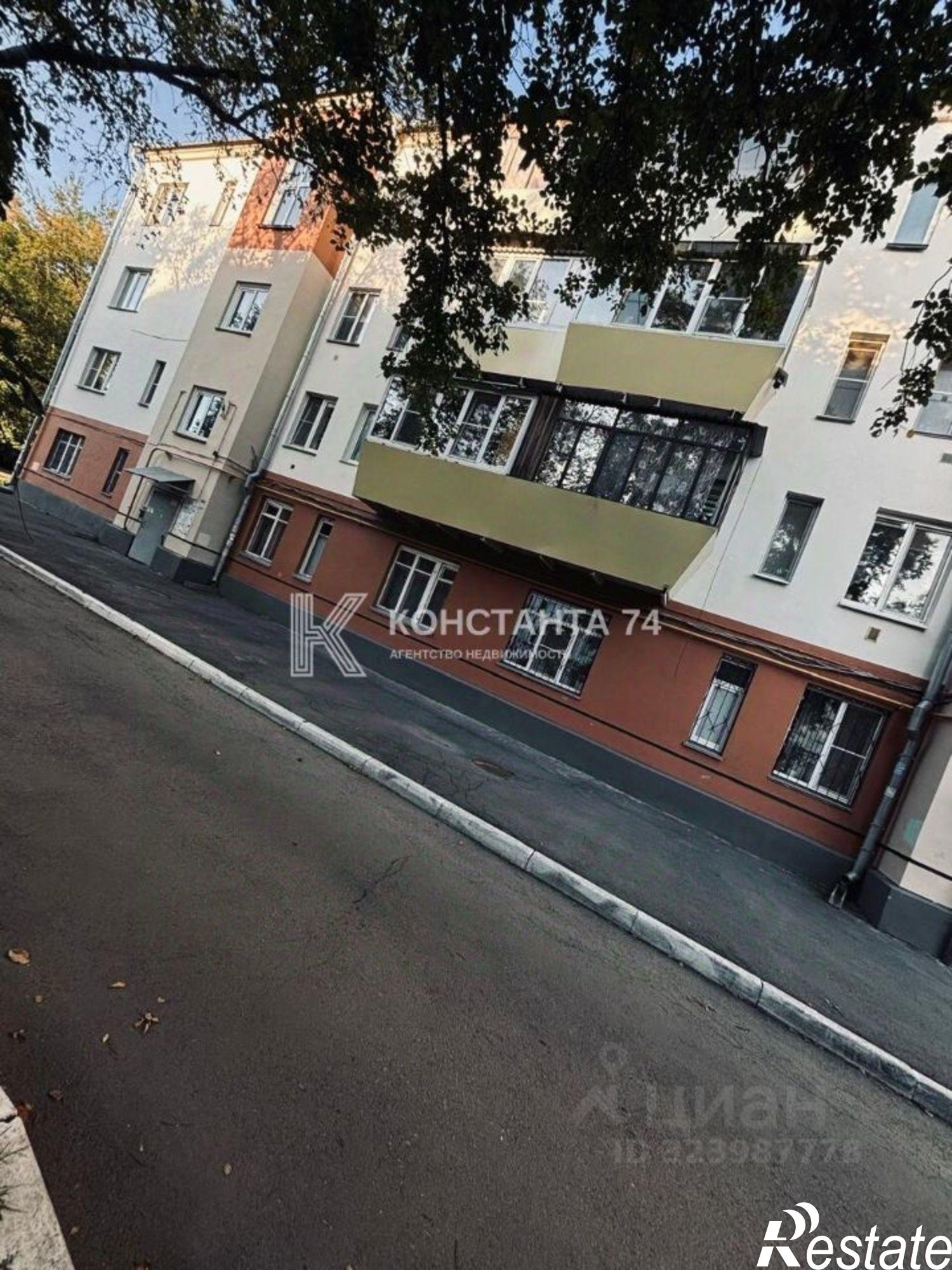 Купить комнату за 1 800 000 рублей на улица 40-летия Октября, 18