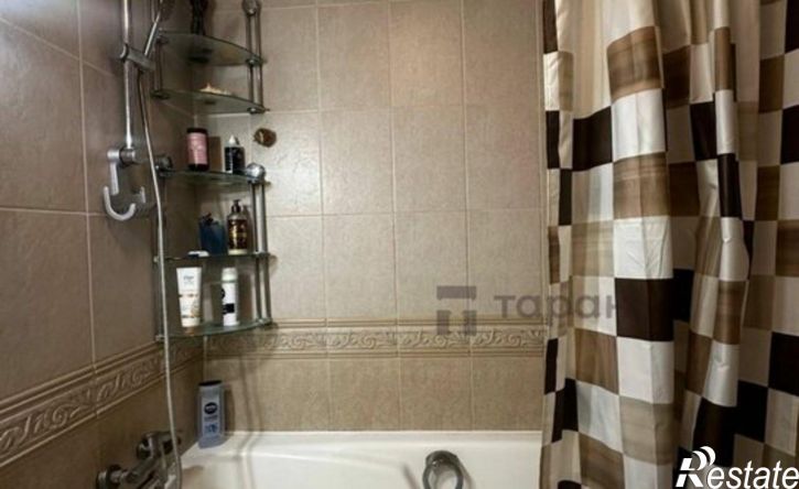 3-комн квартира Комсомольский проспект, 100,  д. 100