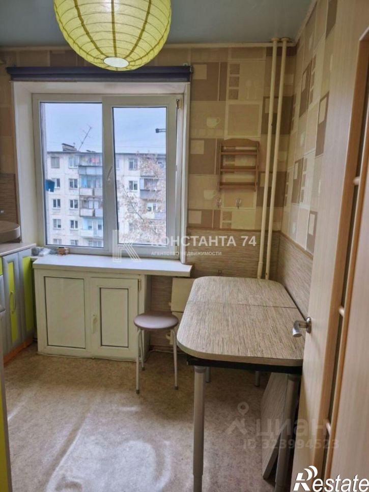 1-комн квартира пр-кт Победы, 155,  д. 155