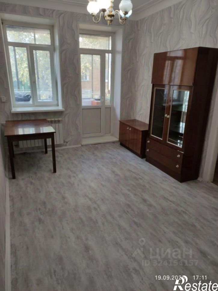 2-комн квартира Салютная улица, 48,  д. 48