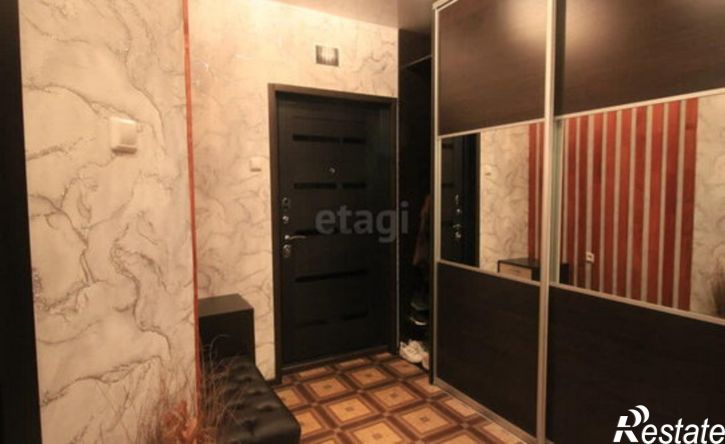 2-комн квартира улица Братьев Кашириных, 131,  д. 131