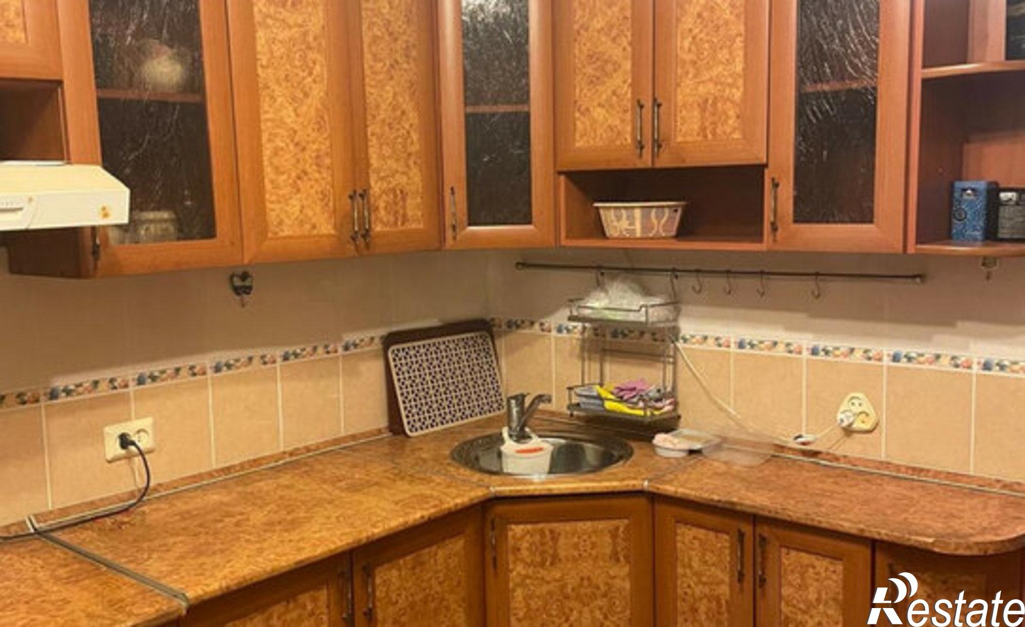 Купить квартиру за 5 600 000 рублей на улица 40-летия Победы, 8