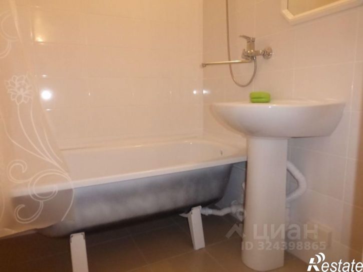 1-комн квартира улица Петра Столыпина, 15А,  д. 15А