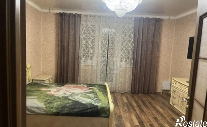 2-комн квартира пр-кт Победы, 315,  д. 315