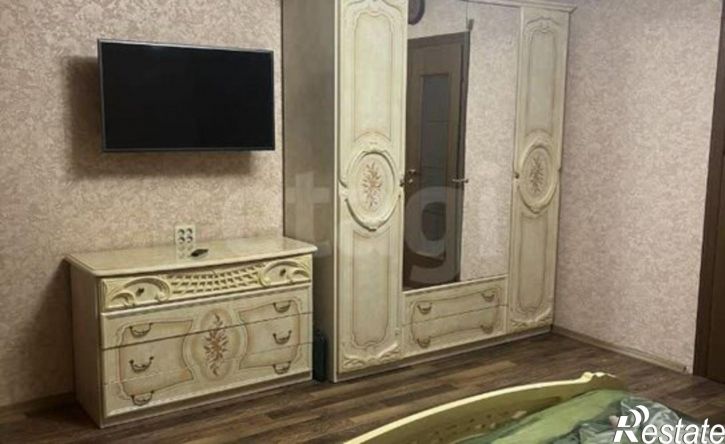 2-комн квартира пр-кт Победы, 315,  д. 315