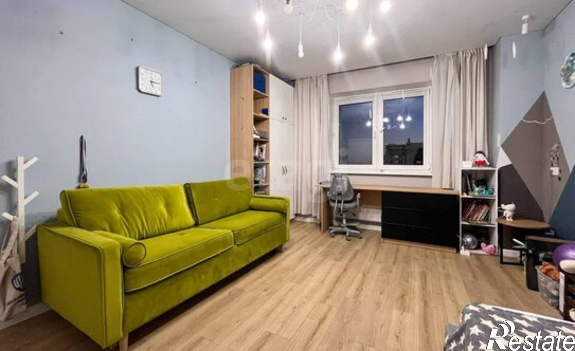 Купить квартиру за 16 300 000 рублей на пр-кт Героя России Родионова Е.Н., 17