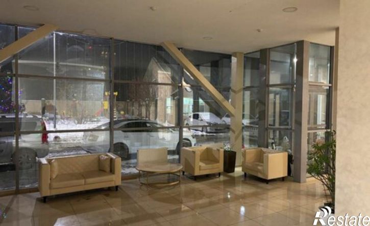 2-комн квартира улица Орджоникидзе, 64,  д. 64