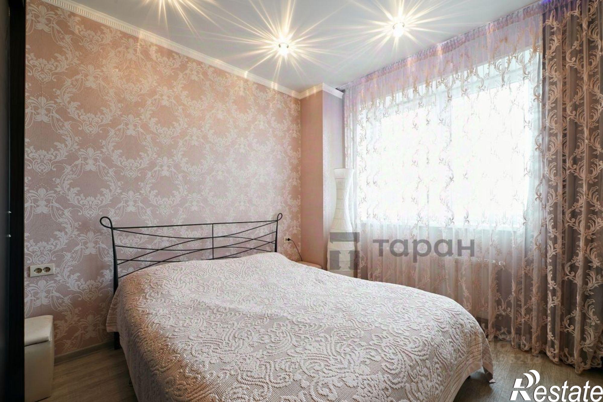 Купить квартиру за 14 800 000 рублей на ул 40-летия Победы, 7