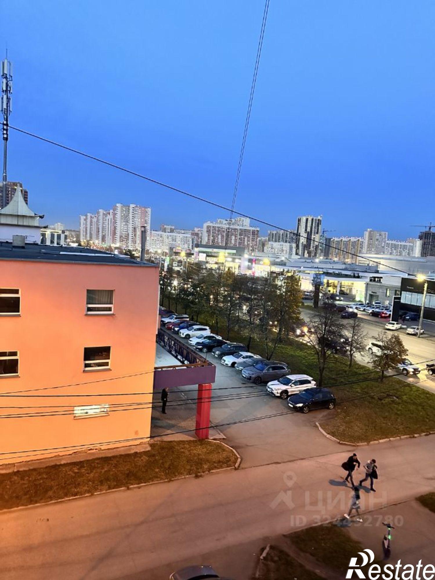 Купить квартиру за 6 800 000 рублей на ул Братьев Кашириных, 136