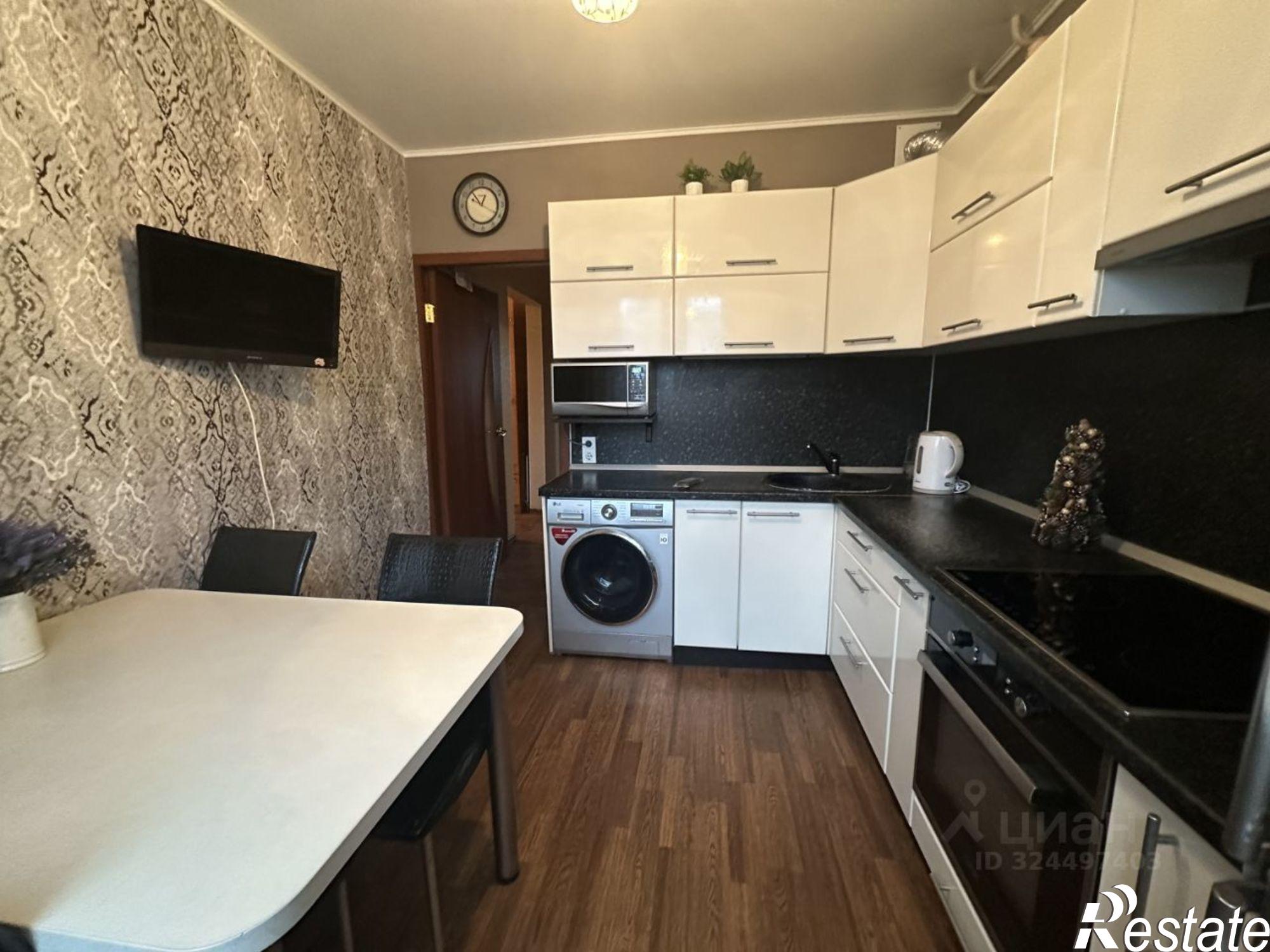 Купить квартиру за 5 700 000 рублей на ул Братьев Кашириных, 100А