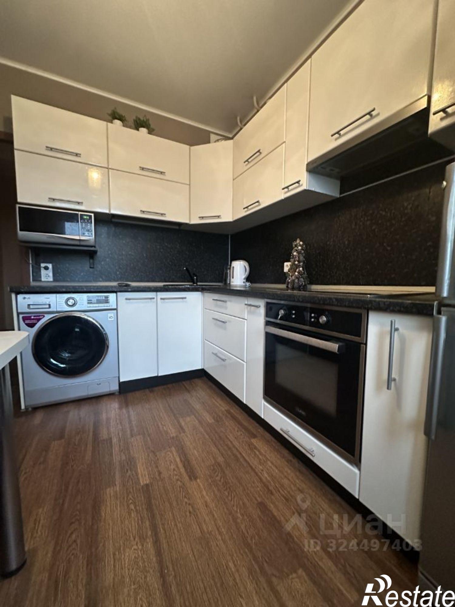 Купить квартиру за 5 700 000 рублей на ул Братьев Кашириных, 100А