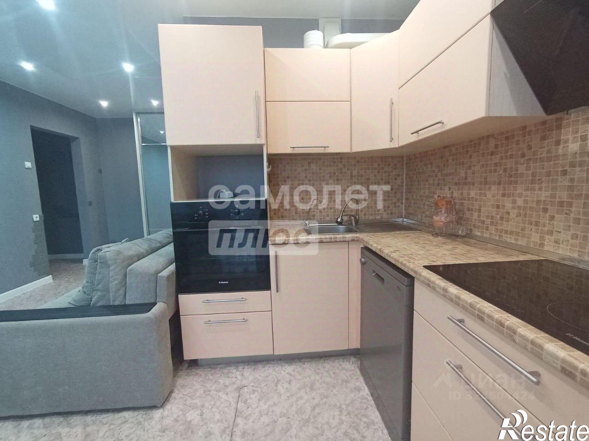 Сдать квартиру за 40 000 рублей на улица Мусы Джалиля, 12