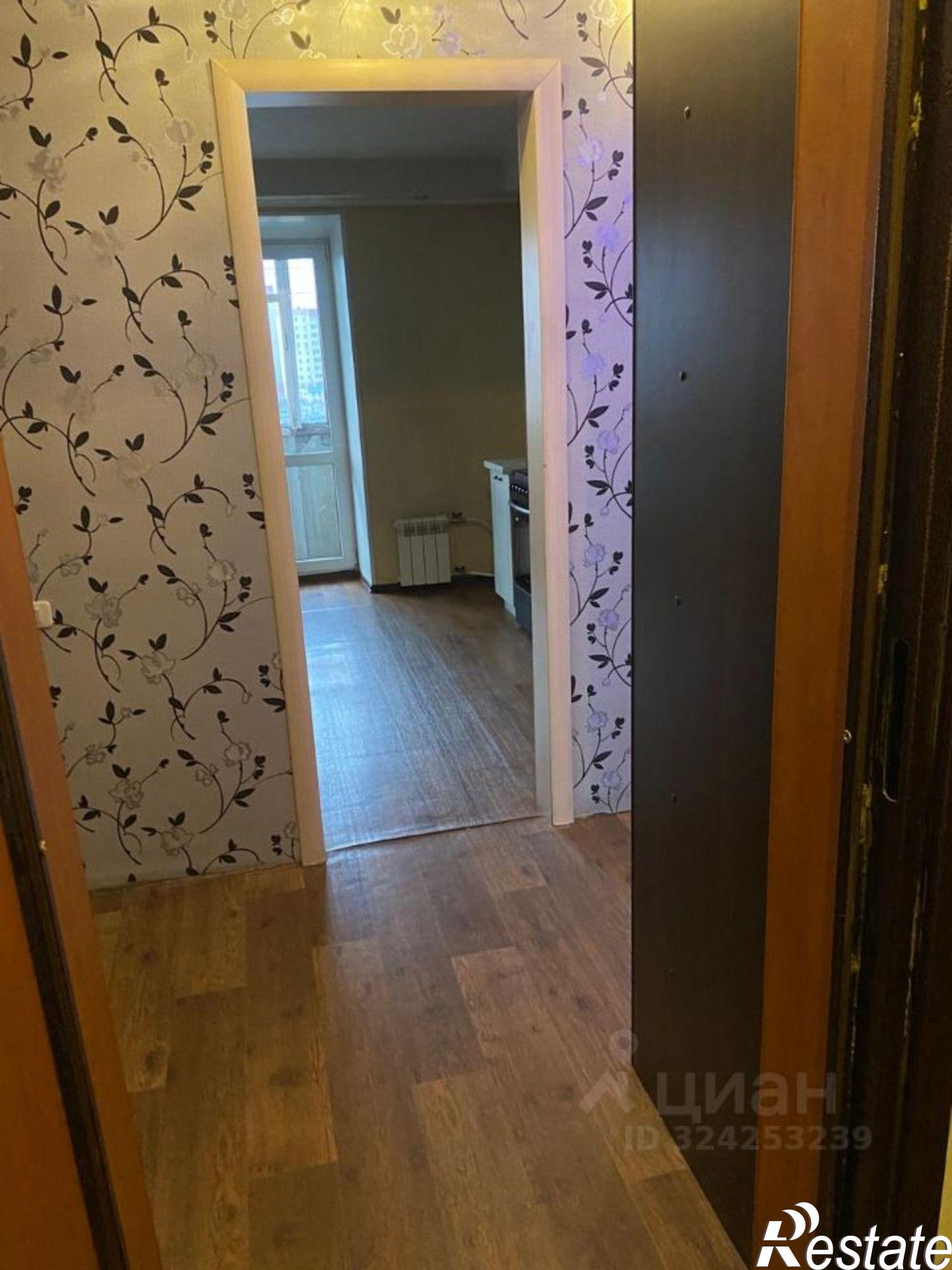 Сдать квартиру за 27 000 рублей на улица Овчинникова, 17