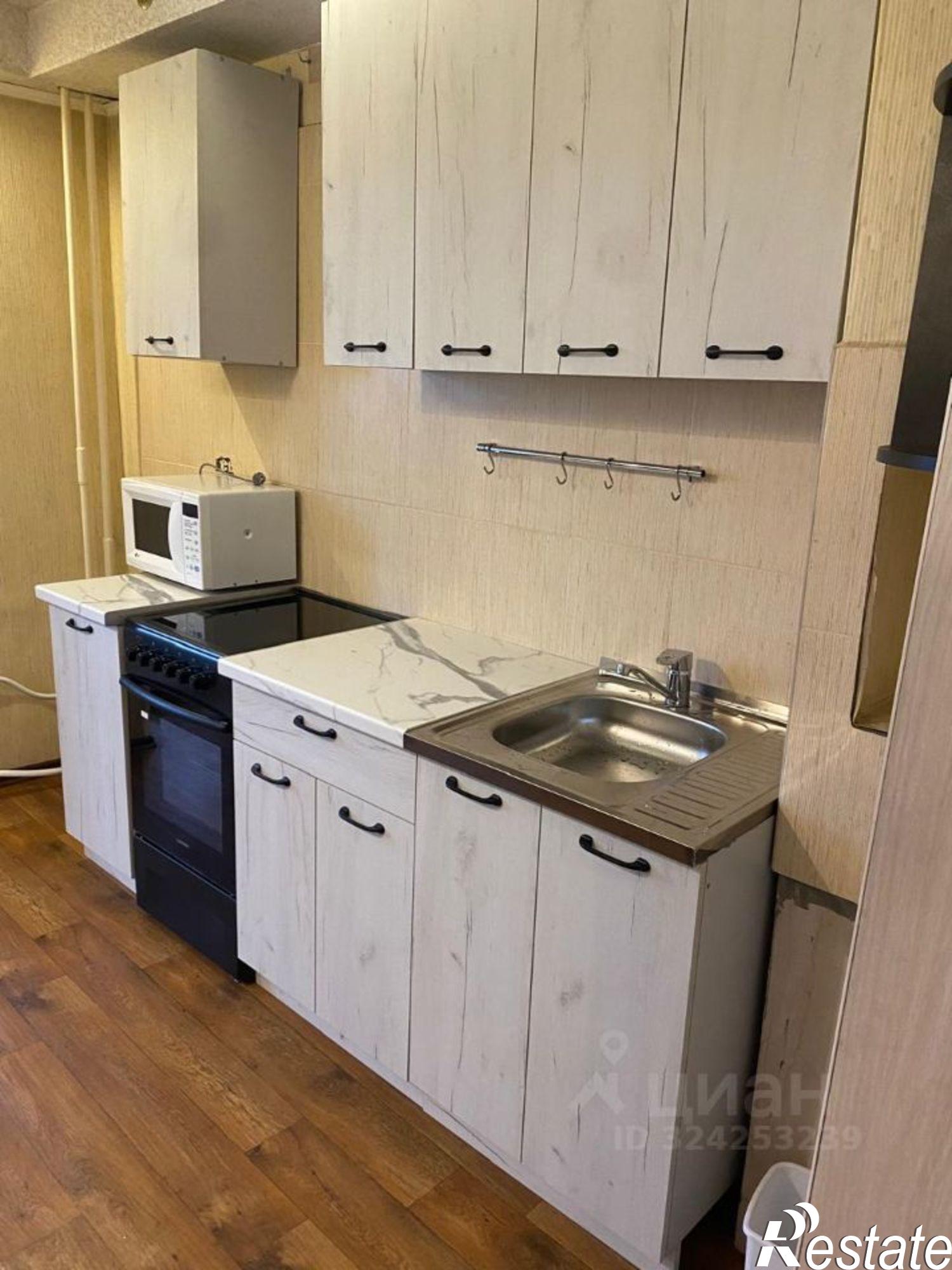 Сдать квартиру за 27 000 рублей на улица Овчинникова, 17