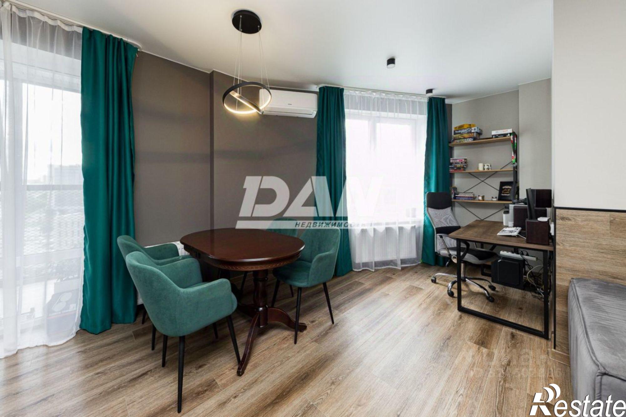 Купить квартиру за 17 000 000 рублей на улица Энгельса, 4