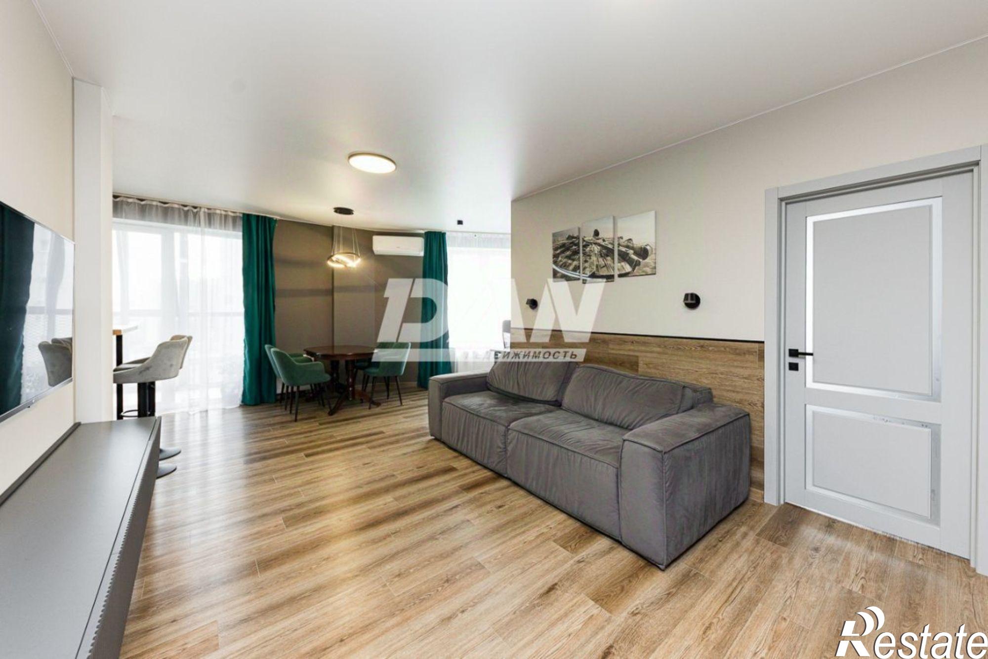 Купить квартиру за 17 000 000 рублей на улица Энгельса, 4