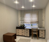 2-комн, 43кв м, этаж 2/5 улица Островского, 25А