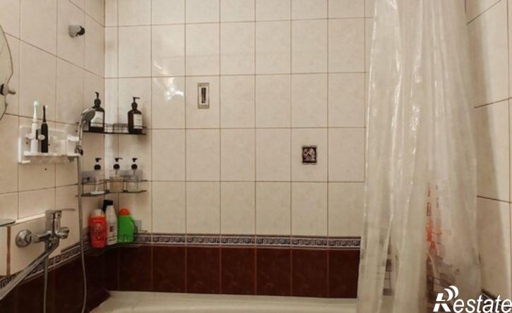 3-комн квартира Аральская улица, 193,  д. 193