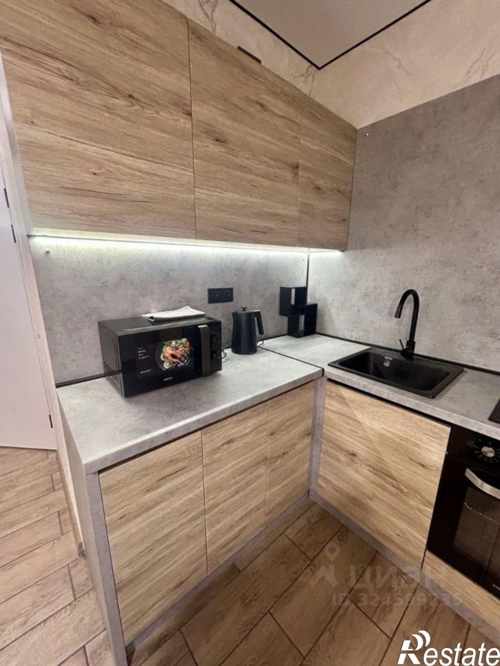 1-комн квартира Набережная Героя России Сергея Кислова, 27,  д. 27