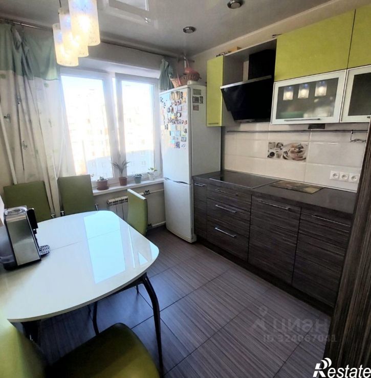 3-комн квартира улица Салавата Юлаева, 29,  д. 29