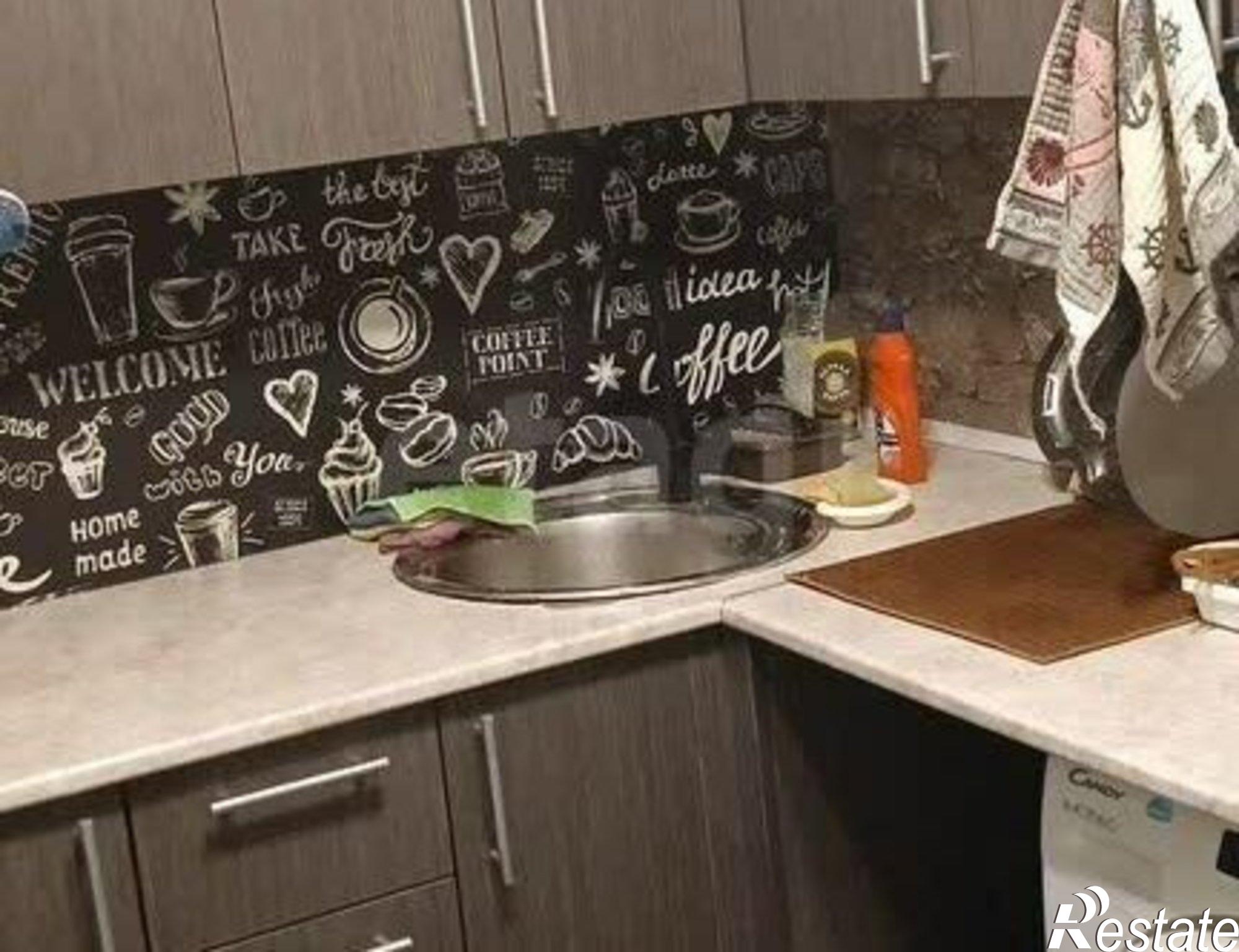 Купить квартиру за 5 600 000 рублей на улица Молодогвардейцев, 64А