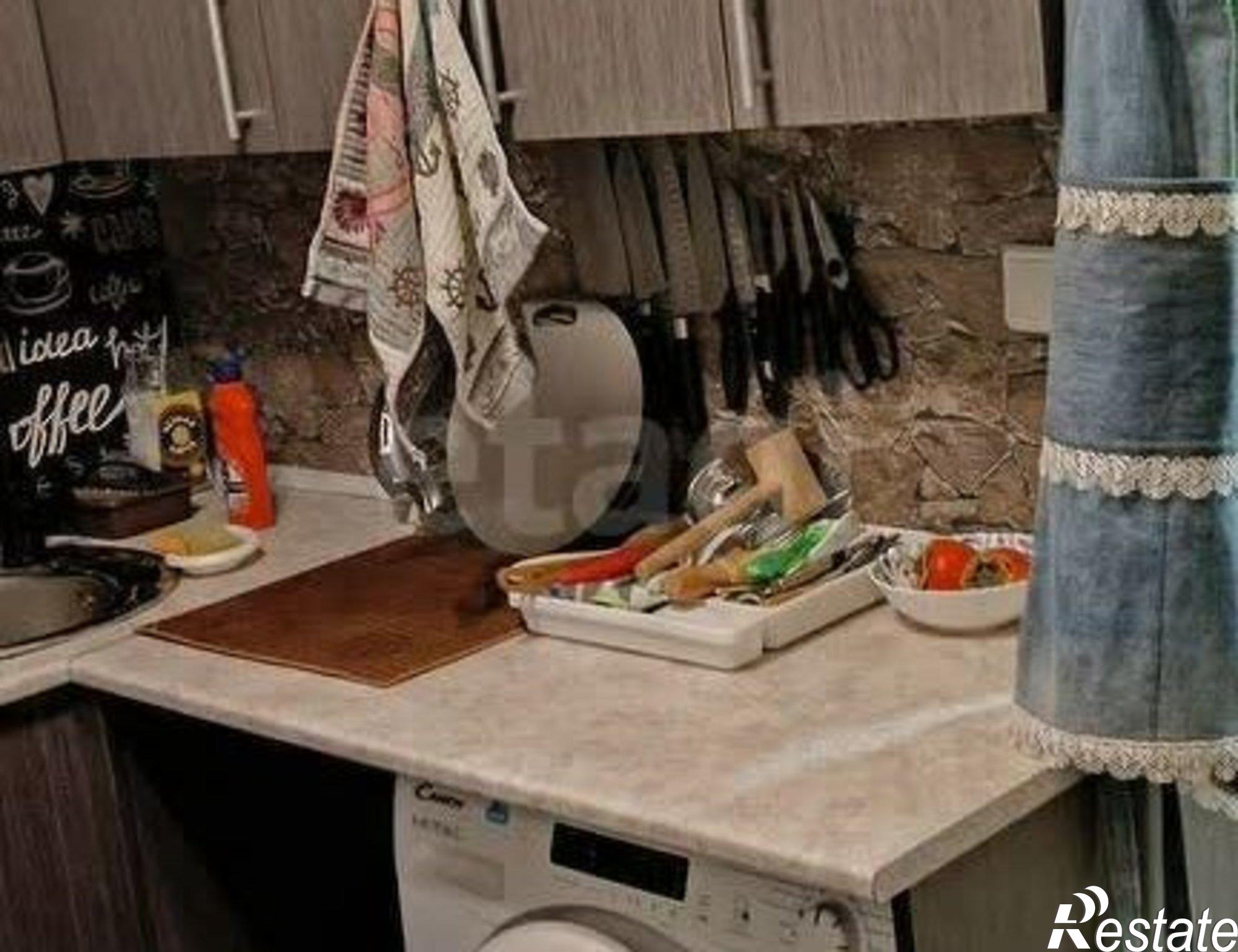 Купить квартиру за 5 600 000 рублей на улица Молодогвардейцев, 64А