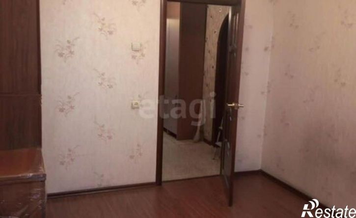 3-комн квартира улица Хохрякова, 10А,  д. 10А