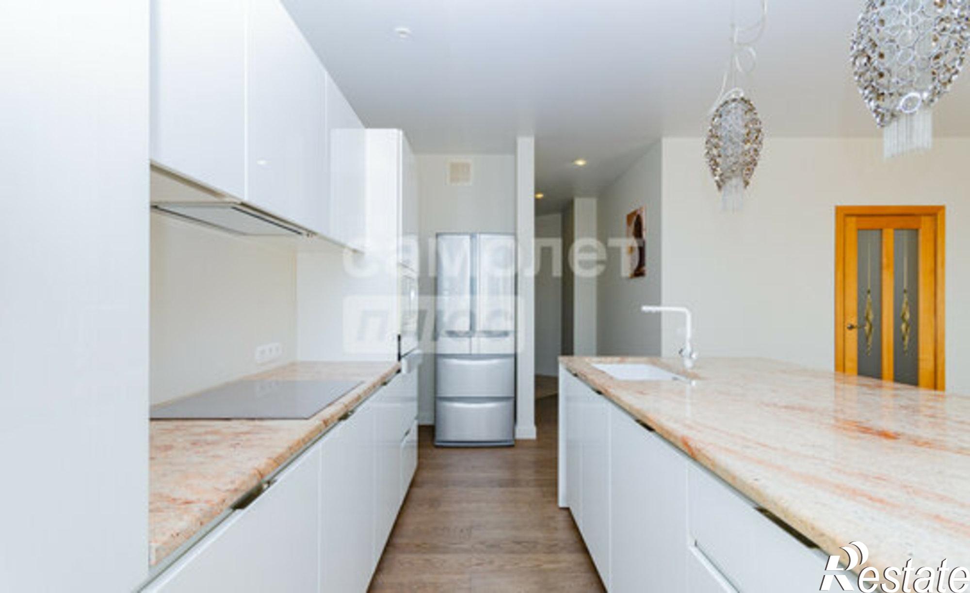 Купить квартиру за 17 990 000 рублей на ул Героя России Яковлева А.В., 1