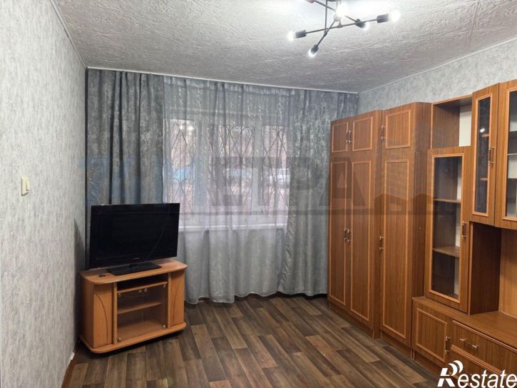 2-комн квартира Южная ул, 4