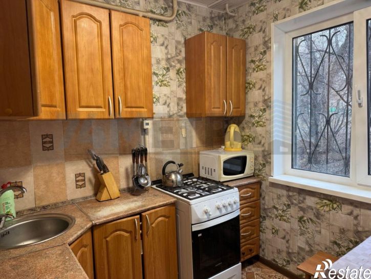 2-комн квартира Южная ул, 4