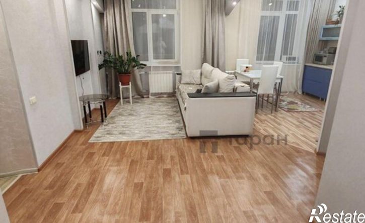 3-комн квартира Театральный переулок, 16,  д. 16