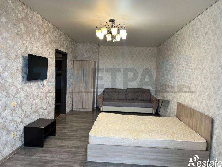 1-комн квартира Братьев Кашириных ул, 164