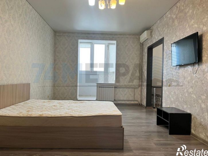 1-комн квартира Братьев Кашириных ул, 164