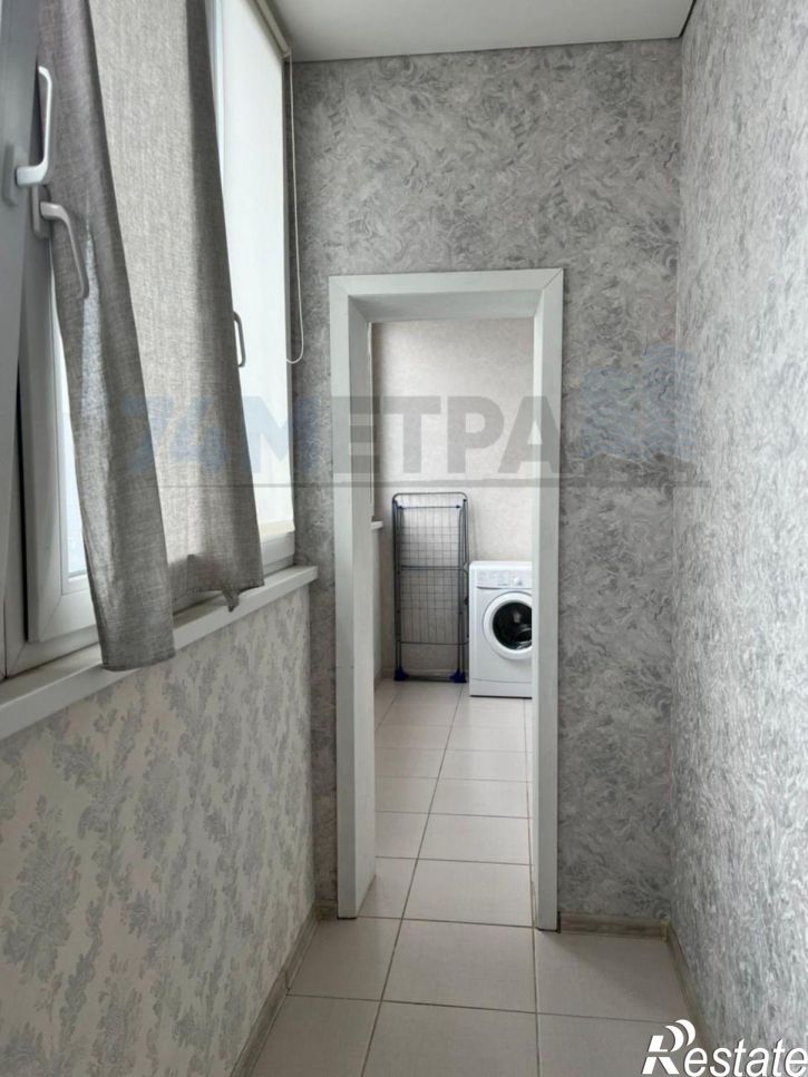 1-комн квартира Братьев Кашириных ул, 164