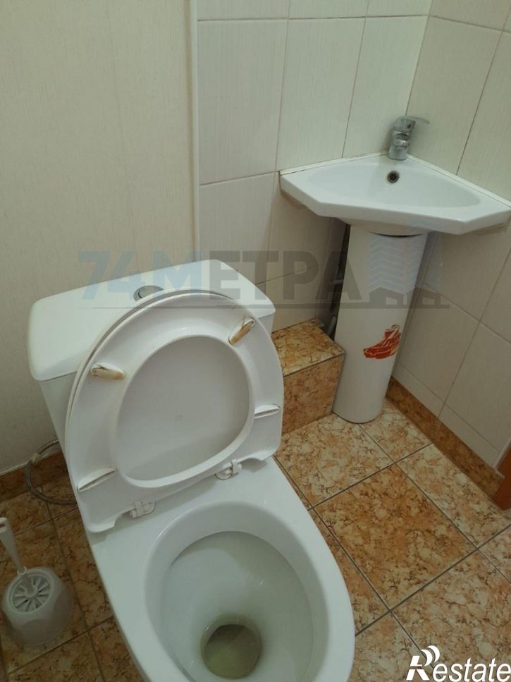 2-комн квартира Академика Королева ул, 5