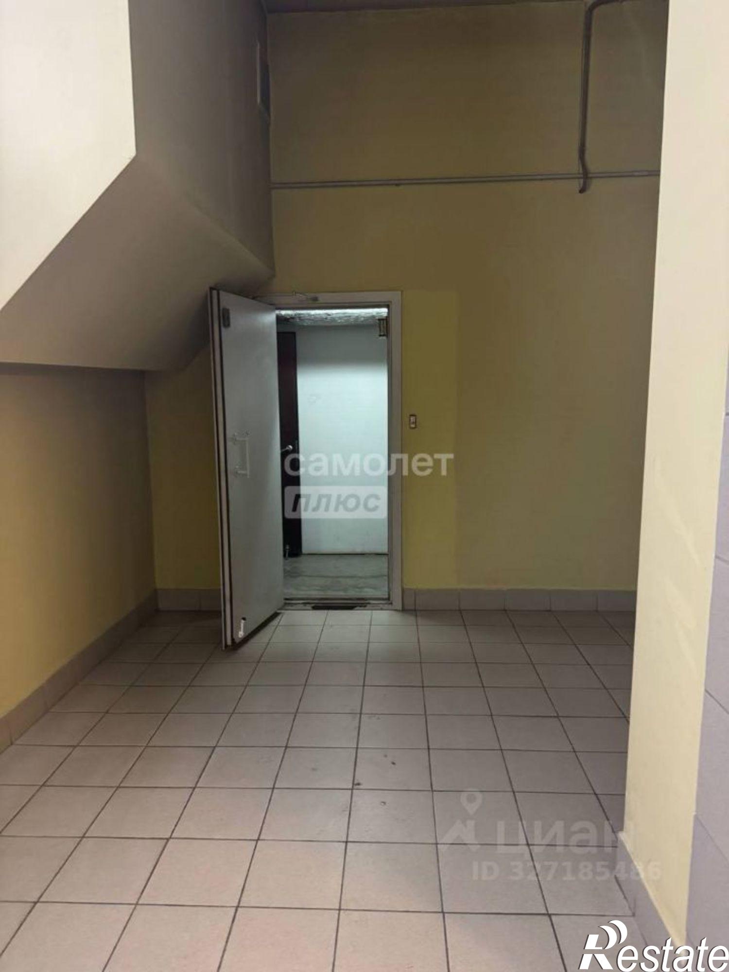 Купить гараж, место в паркинге за 1 778 850 рублей на ул Бейвеля, 14