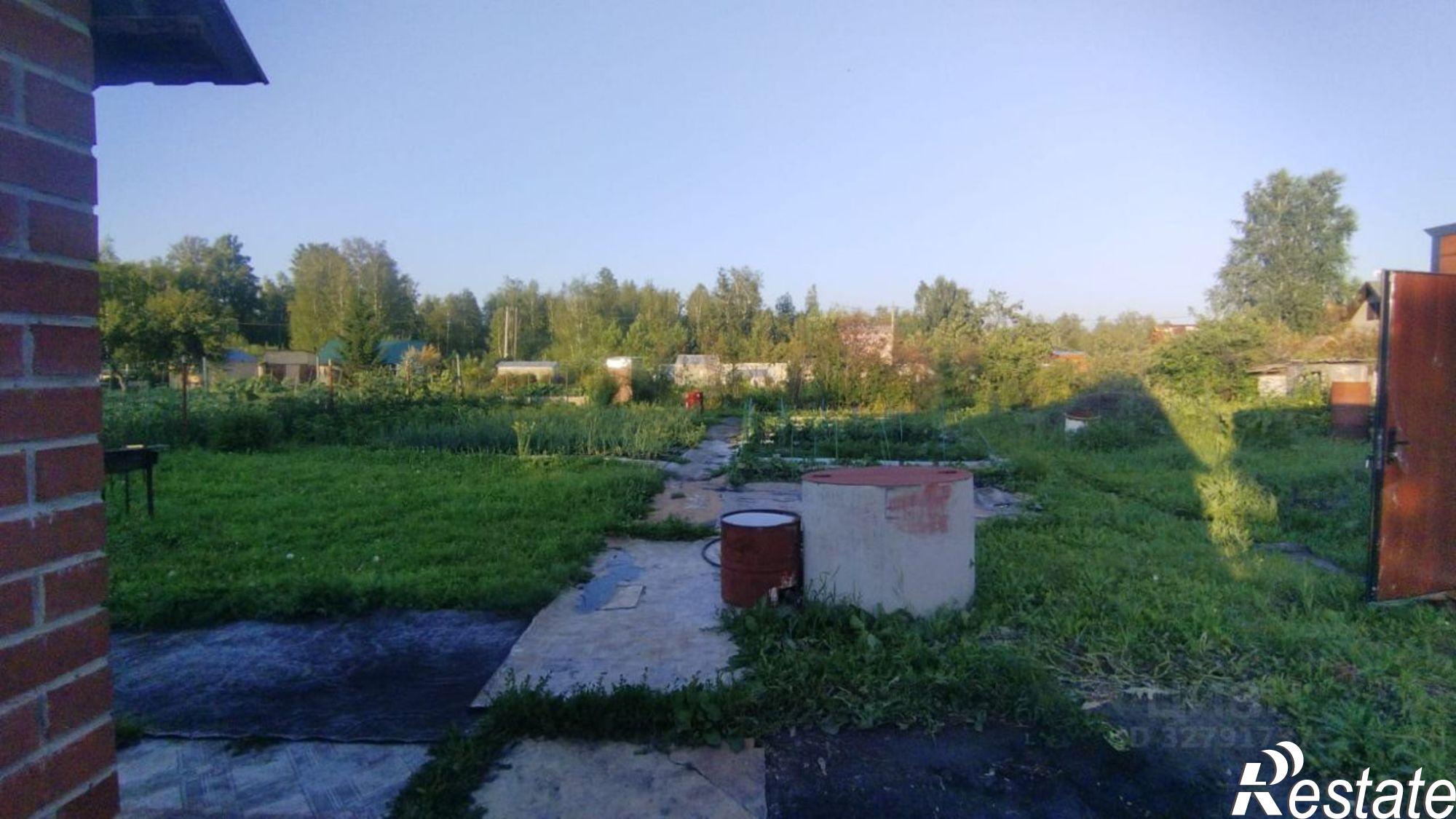 Купить землю, земельный участок за 1 000 100 рублей на пл Революции, 1Б