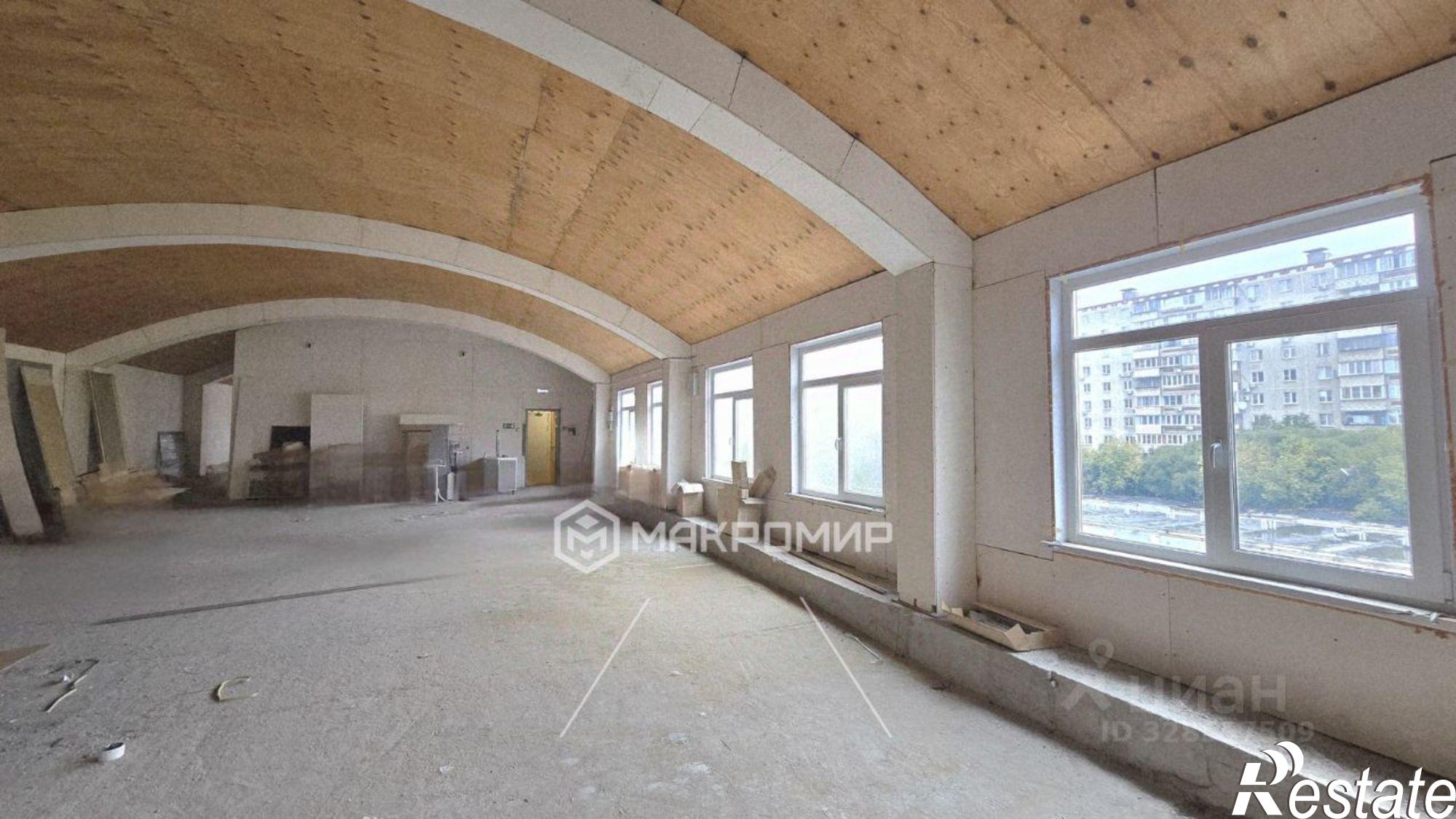 Купить офис, помещение под офис за 21 981 600 рублей на ул Энтузиастов, 15Г