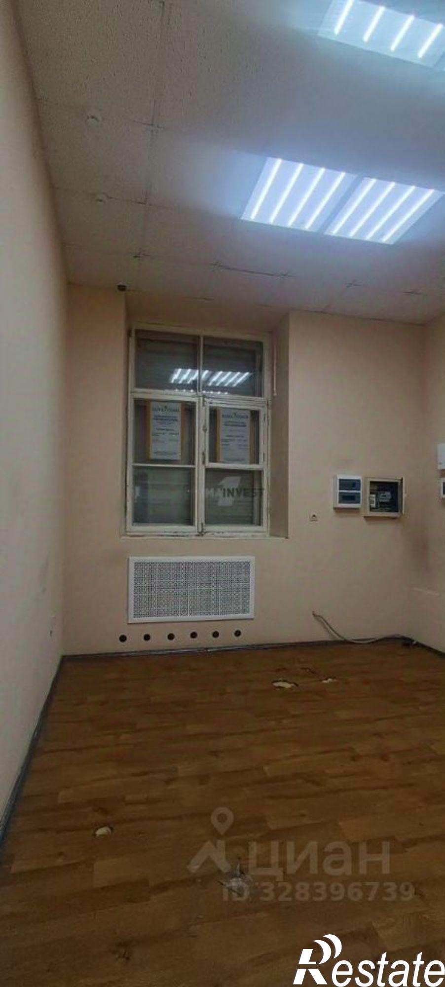 Купить торговое помещение за 8 000 010 рублей на проспект Ленина, 11