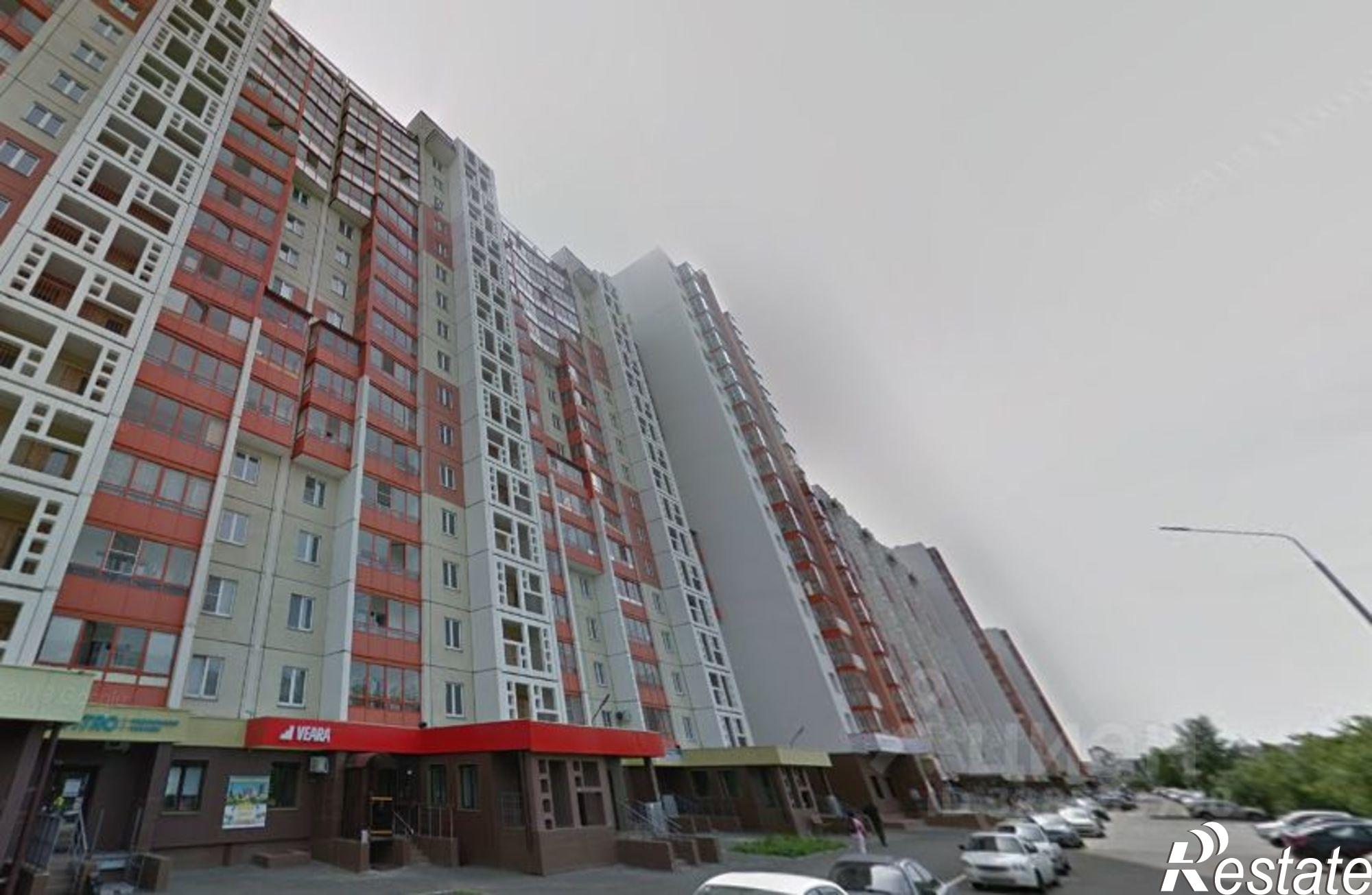 Купить торговое помещение за 19 300 100 рублей на ул Братьев Кашириных, 131А