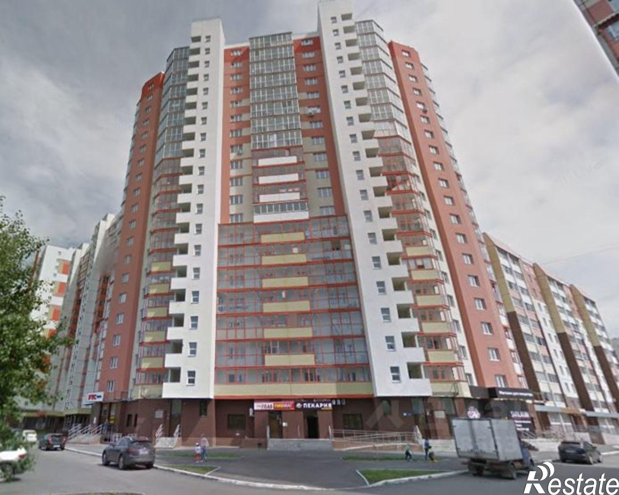 Купить торговое помещение за 19 300 100 рублей на ул Братьев Кашириных, 131А