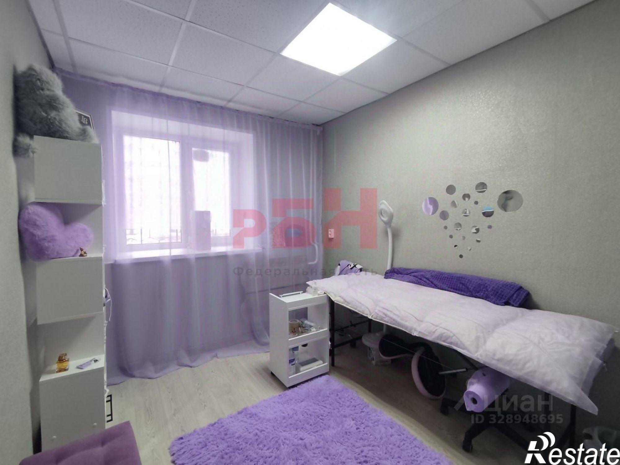 Сдать офис, помещение под офис за 12 500 рублей на ул Каслинская, 52