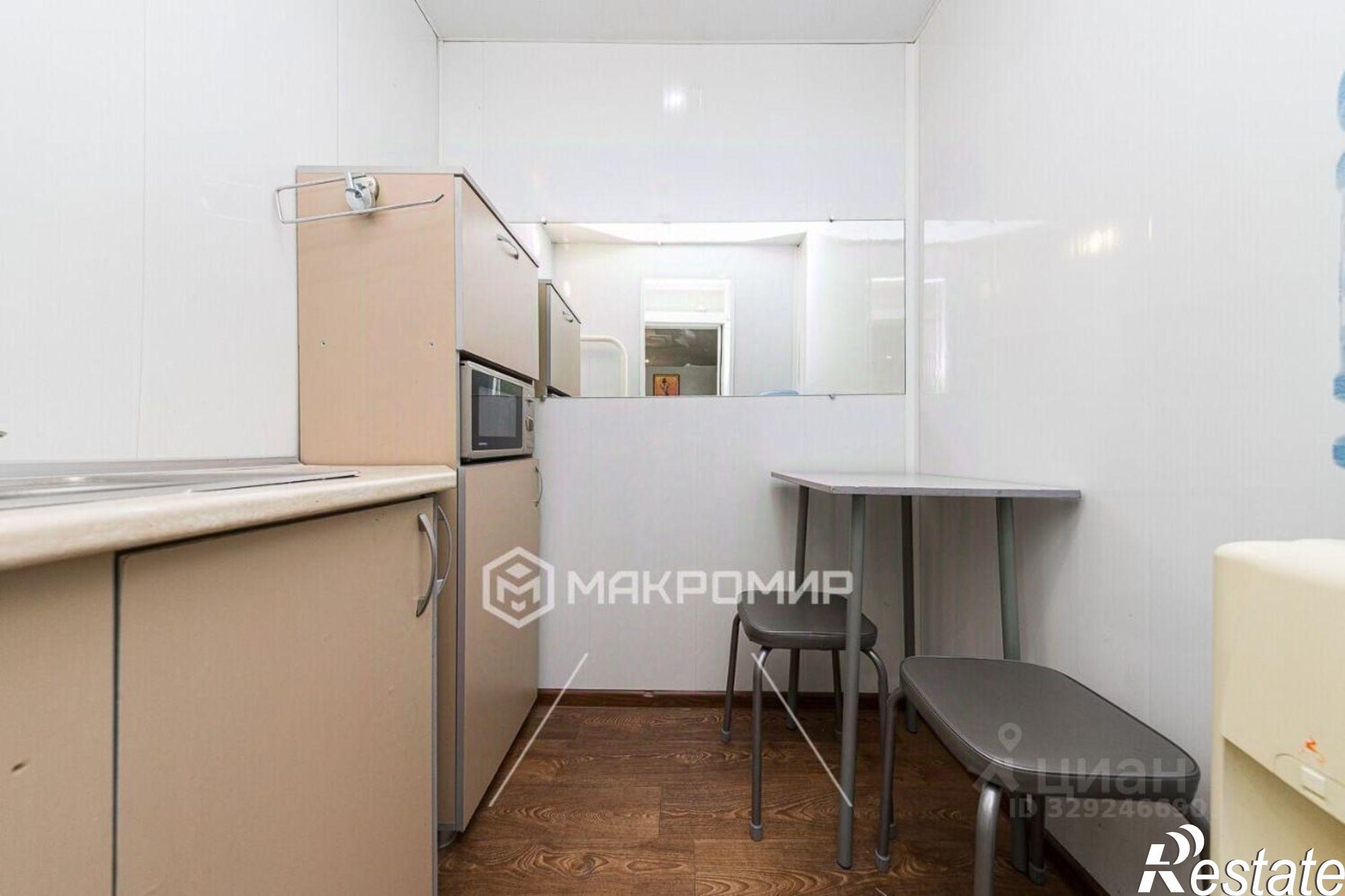 Купить офис, помещение под офис за 6 709 720 рублей на пр-кт Победы, 317