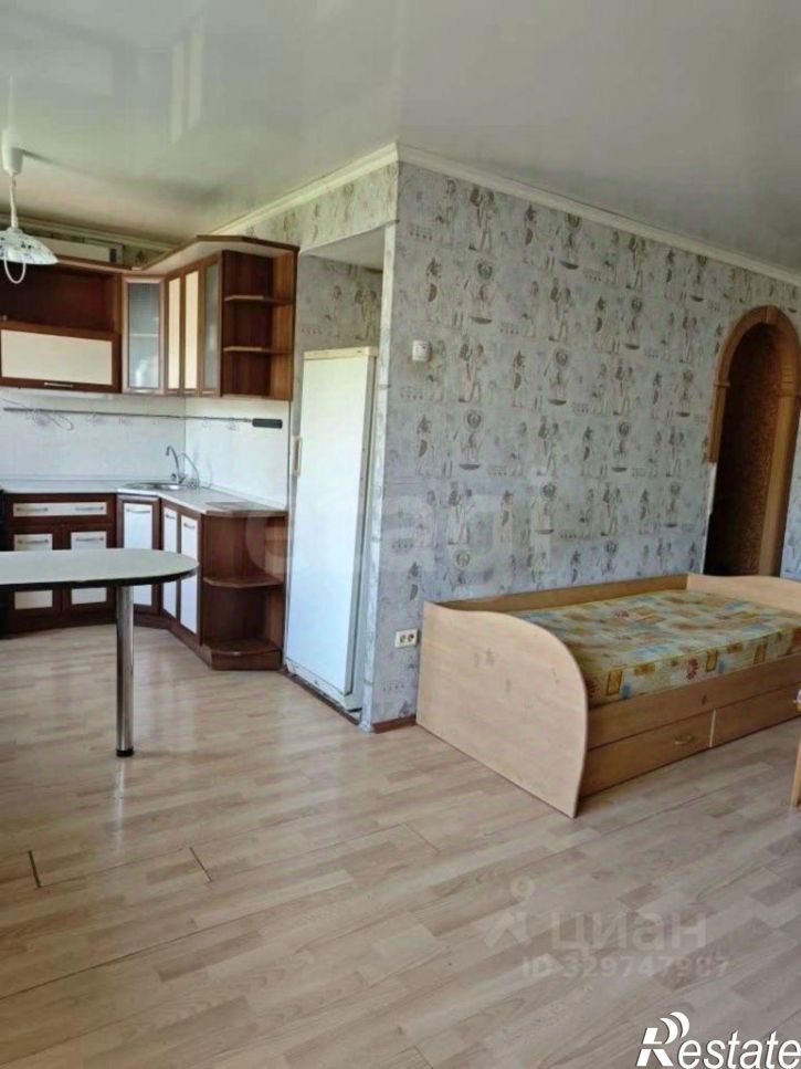 3-комн квартира улица Постышева, 6,  д. 6