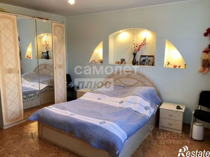 3-комн квартира улица Монакова, 31,  д. 31