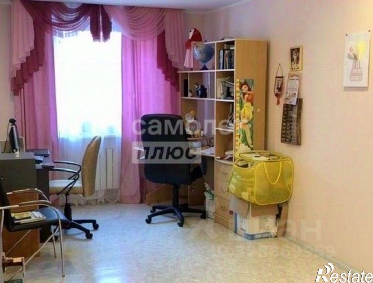 3-комн квартира улица Монакова, 31,  д. 31