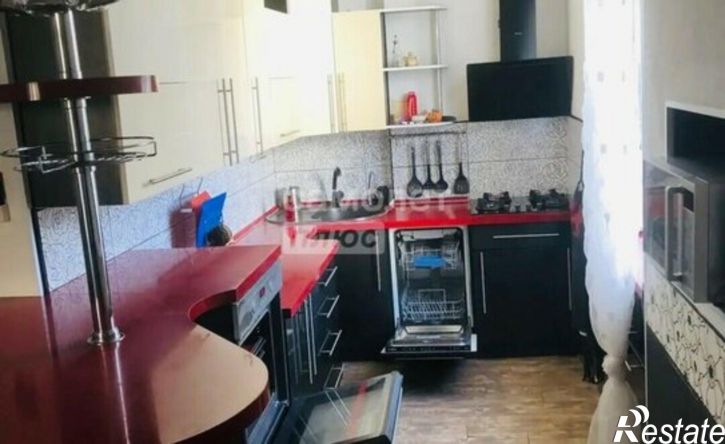 3-комн квартира улица Жукова, 18А,  д. 18А