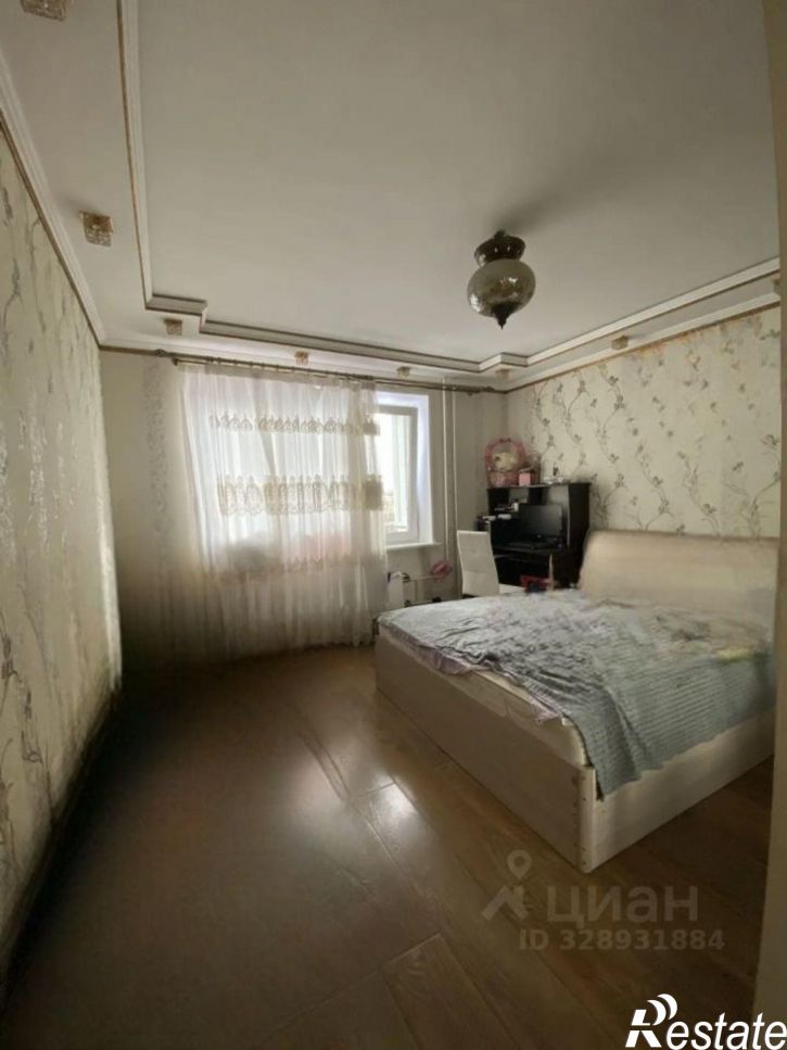 3-комн квартира ул Молодогвардейцев, 70А,  д. 70А